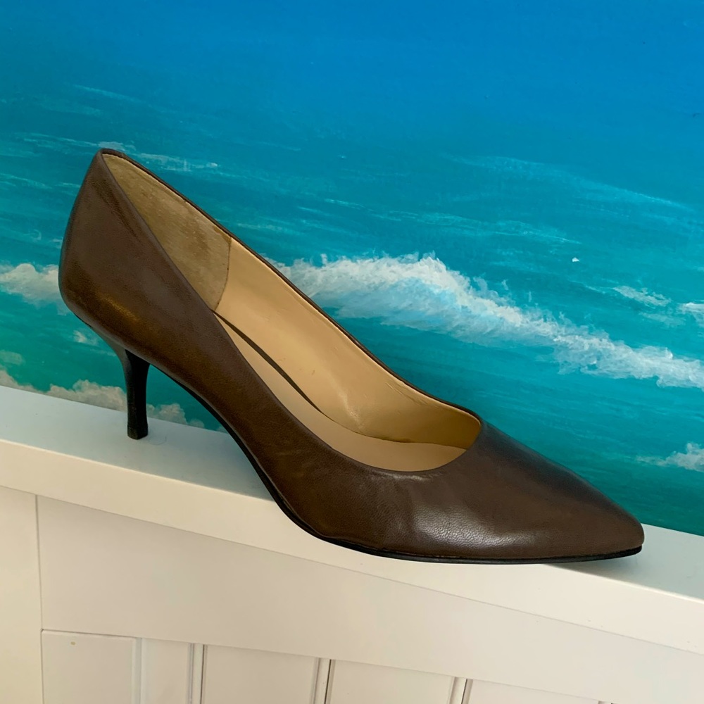 Nine West grey 1 1/2 inch heels